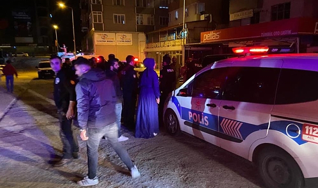 Düğün erken bitince müzisyenler ile çiftin yakınları arasında kavga çıktı