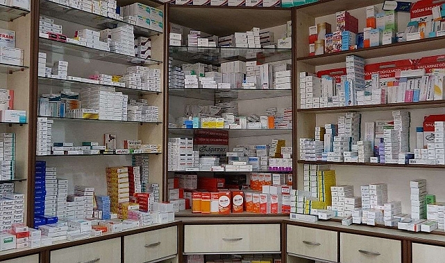 Eczanelere 'reçete başı ücret' desteği