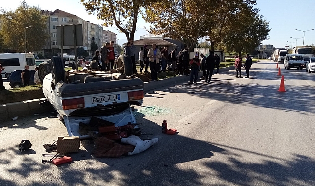 Ehliyetsiz sürücü kaza yaptı: 2 yaralı