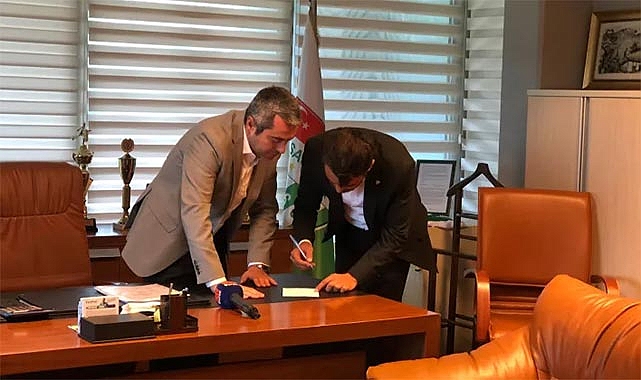 Emin Adanur'dan fedakâr imza!