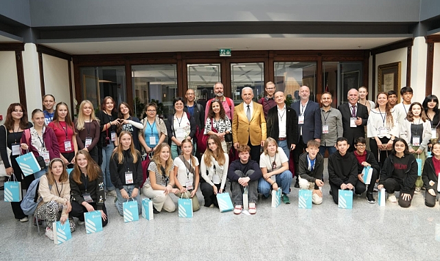 Erasmus Programı’yla gelen öğrenciler  İstanbul'u geziyor