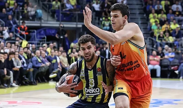 Fenerbahçe Beko EuroLeague'de 4'te 4 yaptı