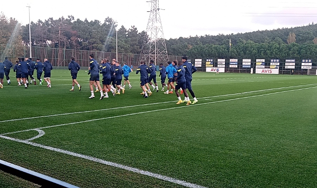 Fenerbahçe, Rennes maçı hazırlıklarını tamamladı