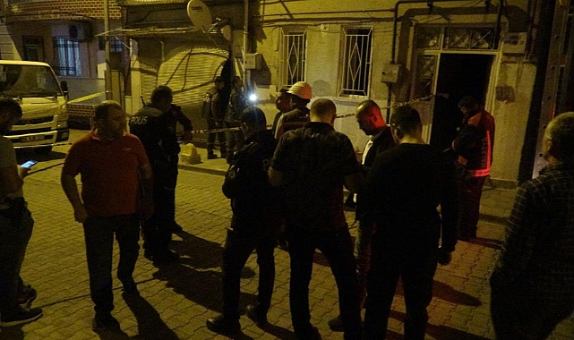 Gaz kaçıran tüpün bulunduğu alanda çakmak ateşledi