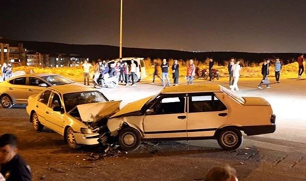 Gaziantep'te trafik kazası: 2'si ağır 10 yaralı