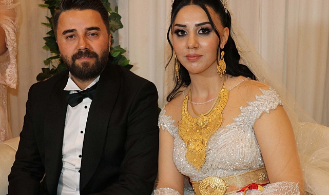 Gelin ve damada 3 milyon 650 bin TL'lik takı!