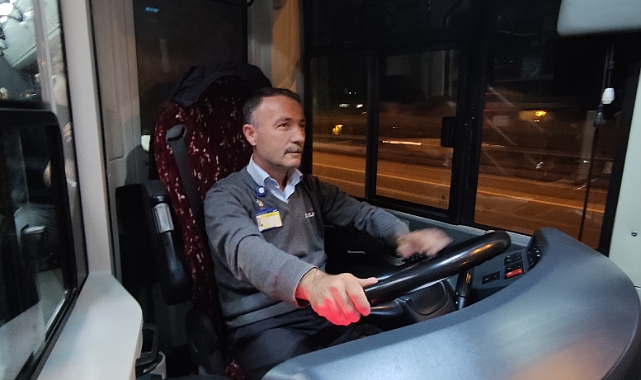 Hem otobüs şoförü, hem de şair