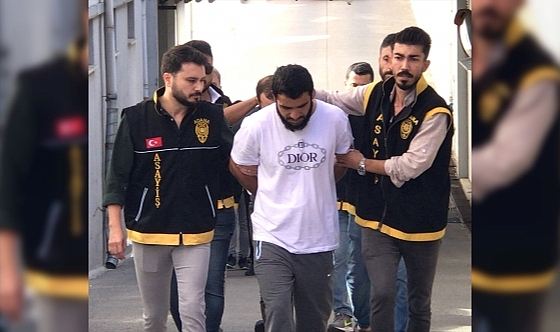 İki grup arasında bıçaklı kavga: 1 ölü