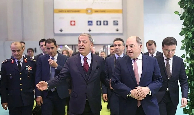 İngiliz bakandan Türk İHA'larına övgü