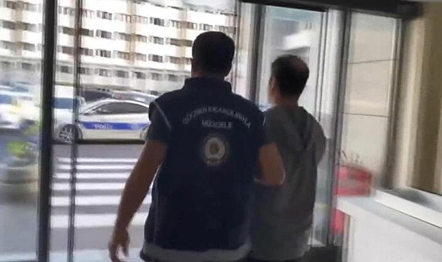 İstanbul'da 'şok evlerinde' ve takside 44 kaçak göçmen yakalandı