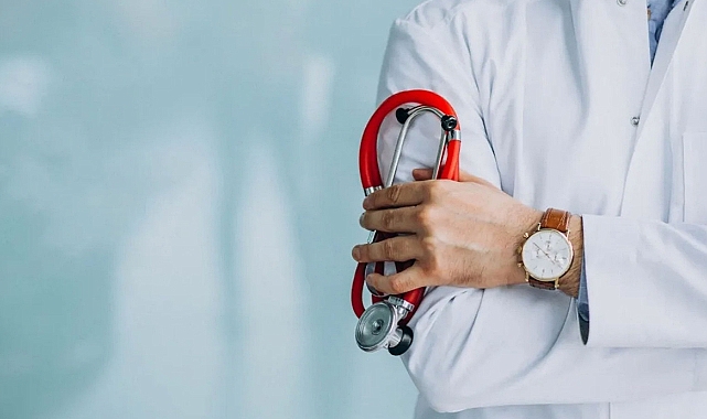 İstirahat raporu için para isteyen doktora ev hapsi