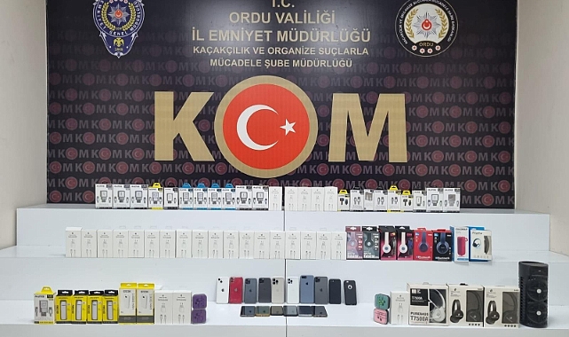 Kaçak cep telefonu operasyonu: 8 şüpheli yakalandı