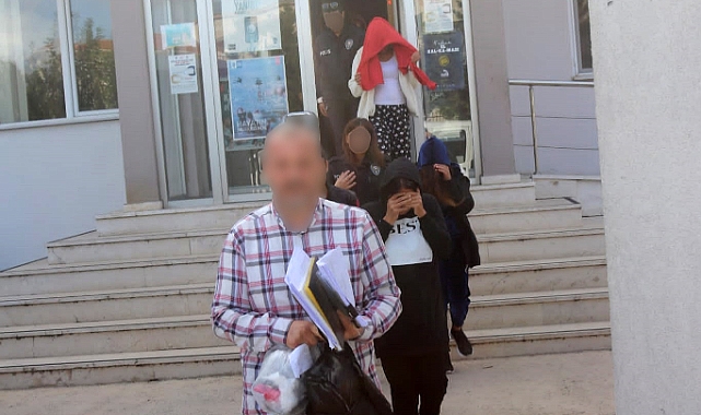 Karacabey'de 4 hırsızlık şüphelisi kadın tutuklandı