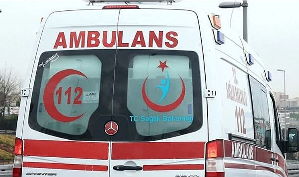 Kayalık alana düşen Rus uyruklu yamaç paraşütü pilotu hayatını kaybetti