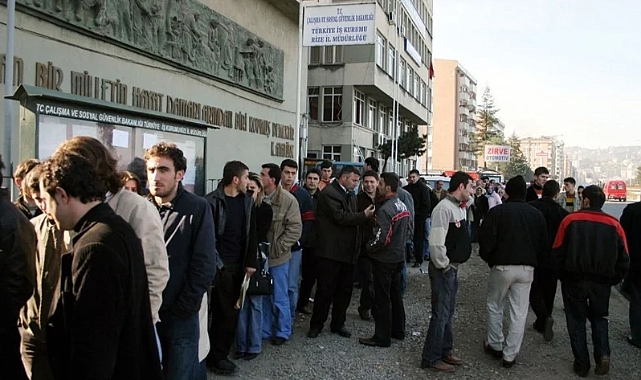 Kayıtlı işsiz sayısı Eylül'de azaldı