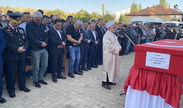 Kayserili şehit son yolculuğuna uğurlandı