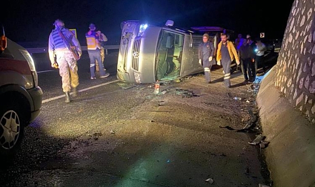 Kazayı gören vatandaş seferber oldu: Yaralılar var