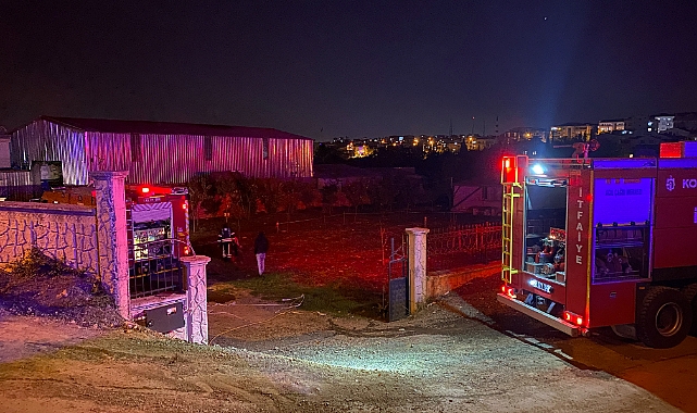 Kocaeli'de fabrika yangını korkuttu