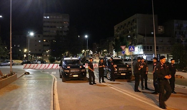 Kosova, plaka uygulamasını erteledi