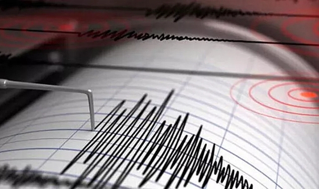 Kuşadası Körfezi'nde korkutan deprem!