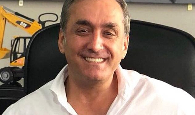 Madde bağımlıları ile öğrenciler arasında bıçaklı kavga!