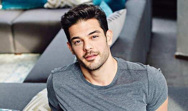 Mehmet Dinçerler, yeni sevgilisiyle görüntülendi
