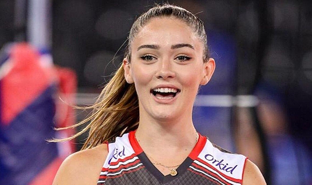 Milli voleybolcu evleniyor