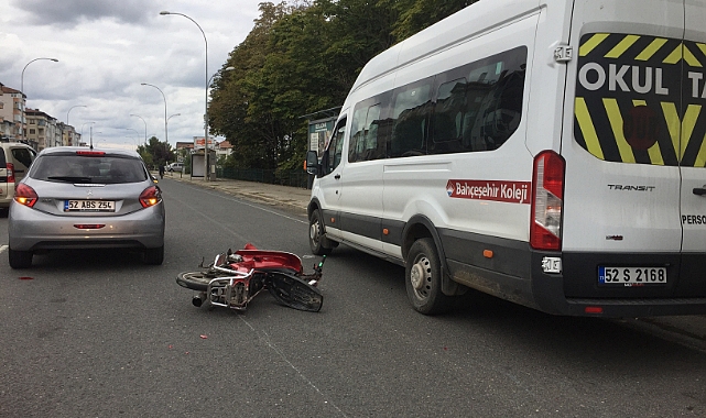 Motosiklet ile otomobil çarpıştı: 1 yaralı