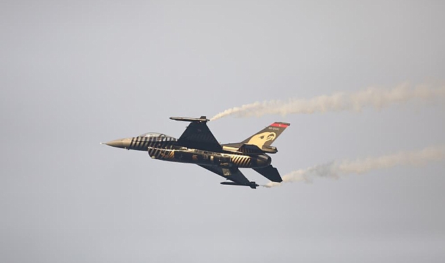 Mudanya Mütareke'nin 100'üncü yılı gösterisi nefes kesti