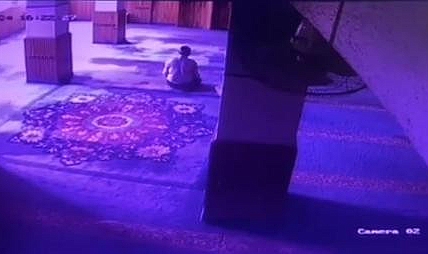Namaz kılarken kalp krizinden öldü!