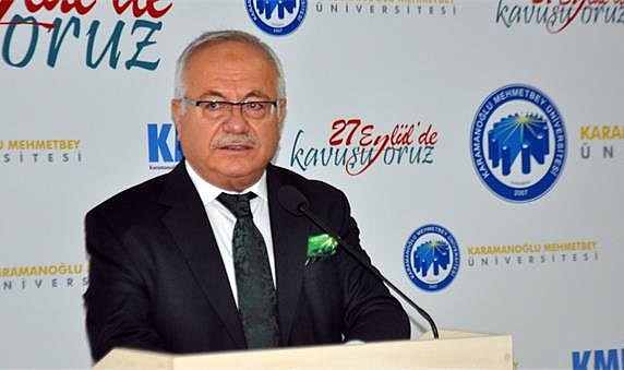 Namık Ak istifa etti