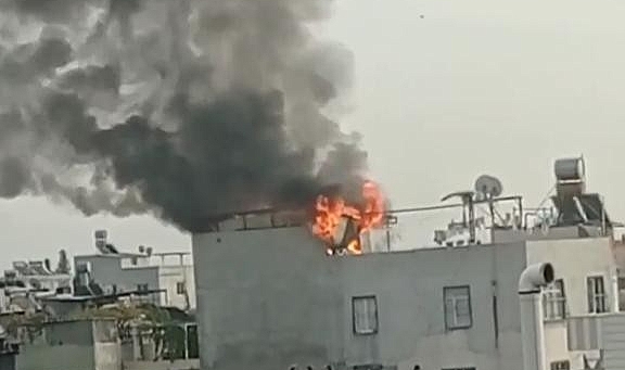 Odunlukta çıkan yangın korkuttu