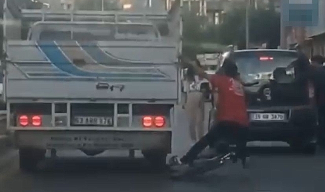 Pikapa tutundu ölümle burun buruna geldi