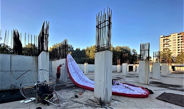 Polis memuru ve kızı ölümden döndü