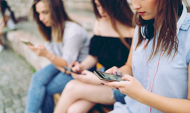Rusya sosyal medya platformlarına ceza yağdırdı
