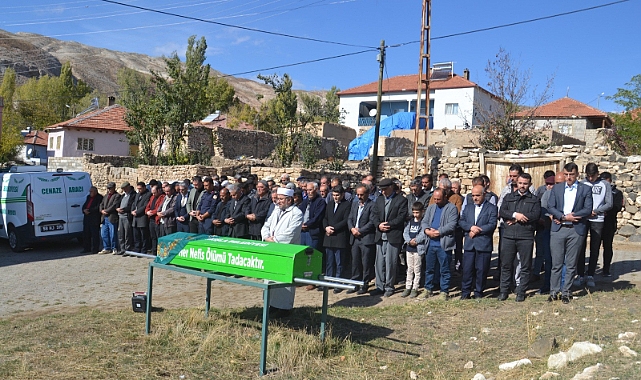 Şehit annesi son yolculuğuna uğurlandı