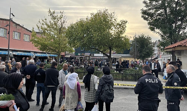 Şehrin göbeğinde baba ve oğluna dehşeti yaşattılar