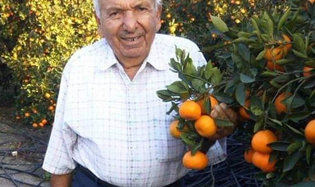 Şiddet uygulayan kocasını bastonla katletti