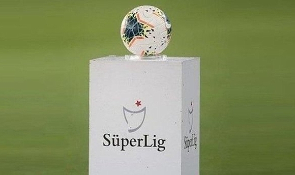 Süper Lig'de teknik direktör değişikliği!