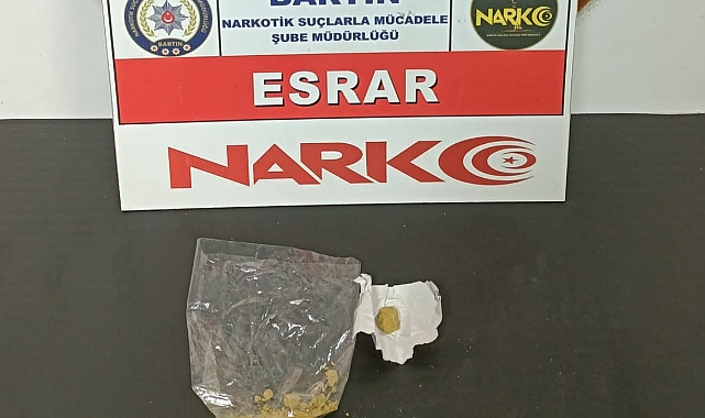 Şüpheli araçlarda uyuşturucu bulundu
