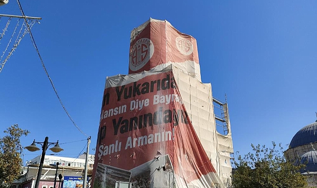 Tarihi Saat Kulesi, 80 yıl sonra kubbesine kavuşuyor