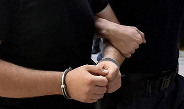 Terör operasyonunda 12 kişi gözaltına alındı
