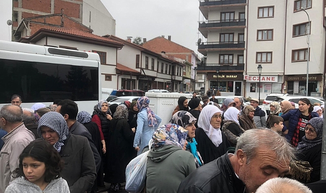 Umre yolcuları kutsal topraklara uğurlandı