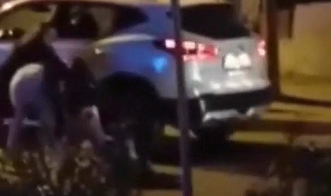 Yol verme kavgası vatandaşları dehşete düşürdü