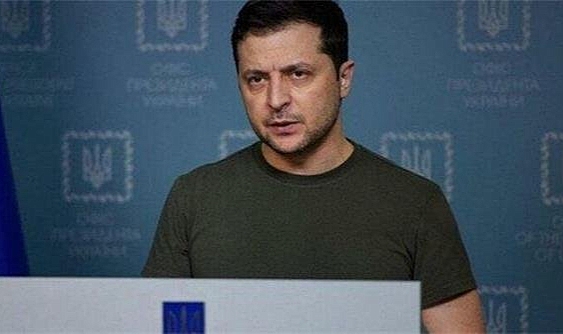 Zelenskiy İsrail’in konferansına katıldı, ülkeyi topa tuttu
