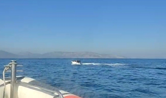 2 düzensiz göçmen, 1 göçmen kaçakçısı yakalandı