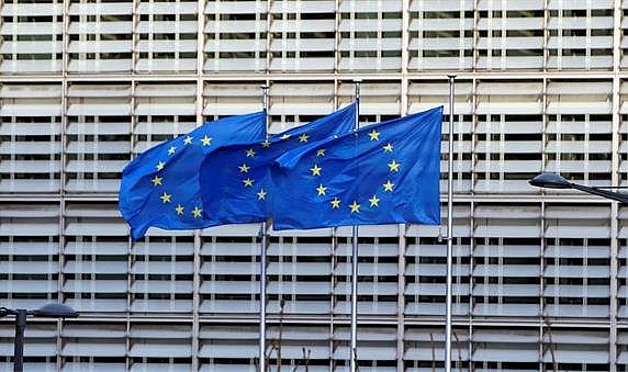 AB'den Tunus’a 100 milyon euroluk mali destek
