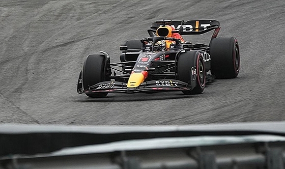 Abu Dabi Grand Prix'sini Verstappen kazandı
