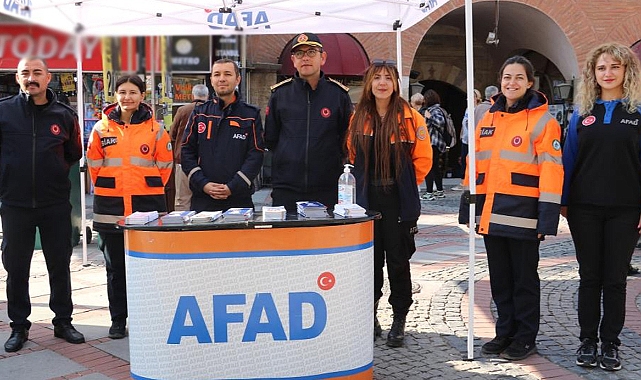 AFAD ve itfaiye ekiplerinden tatbikat bilgilendirmesi