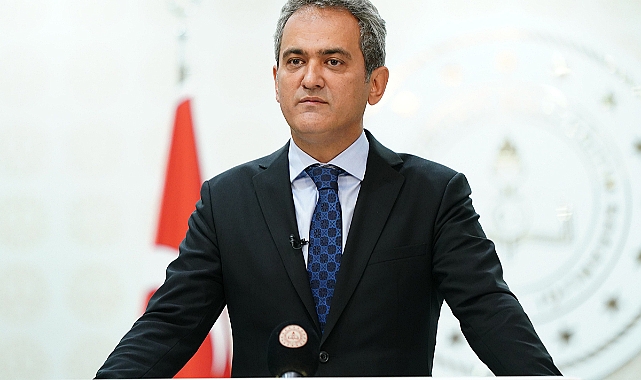 Bakan Özer duyurdu: O şart kaldırıldı